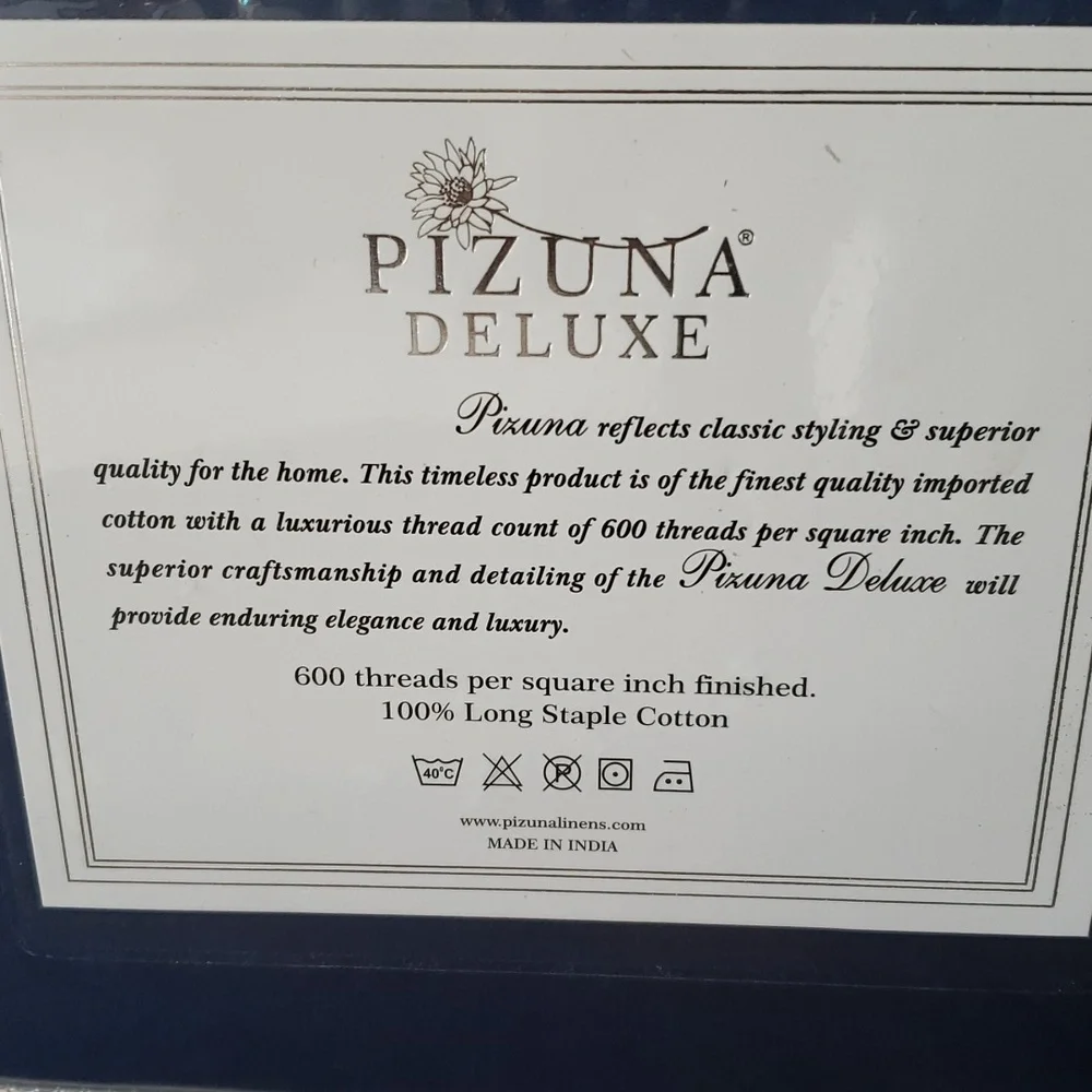 Pizuna Deluxe NWT Sateen Sheet Set